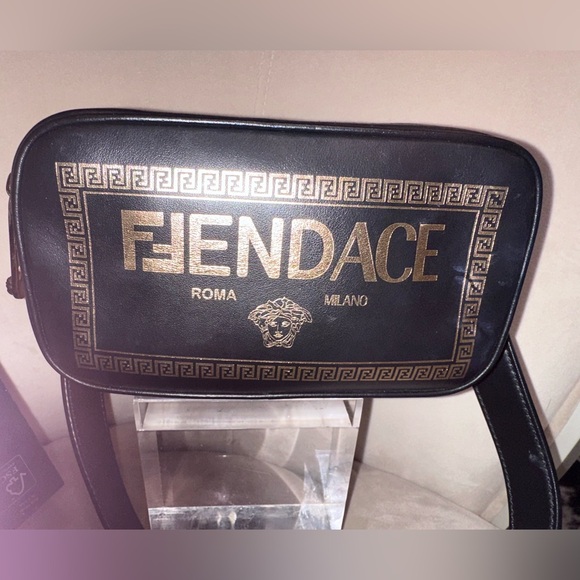 Authentic FENDACE Camera Crossbody
Fendi x Versace Collaboration | Black & Gold - Picture 8 of 14